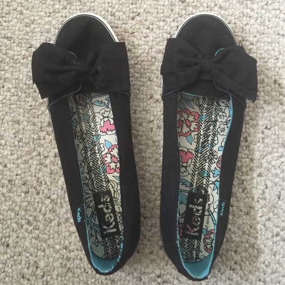 Keds black canvas flats