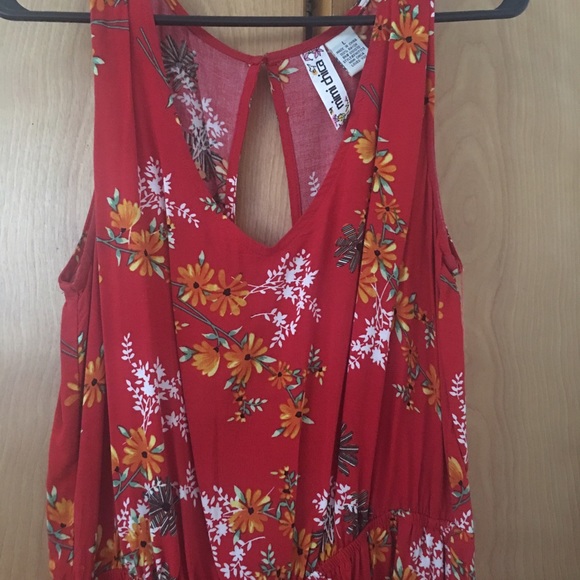 Floral romper - Picture 2 of 3