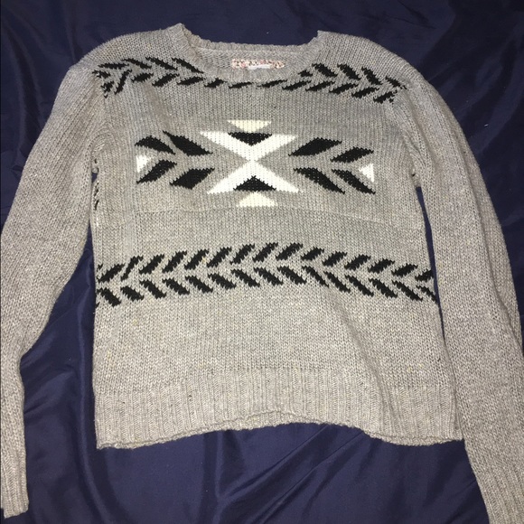 🎉🎉BUNDLE SALE🎉🎉 Gray  sweater