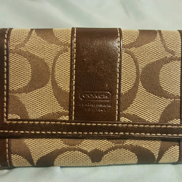 Coach wallet
