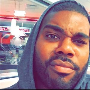 Meet your Posher, Quinton