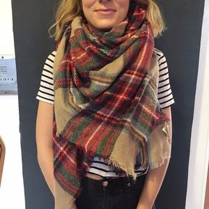 MODCLOTH SCARF