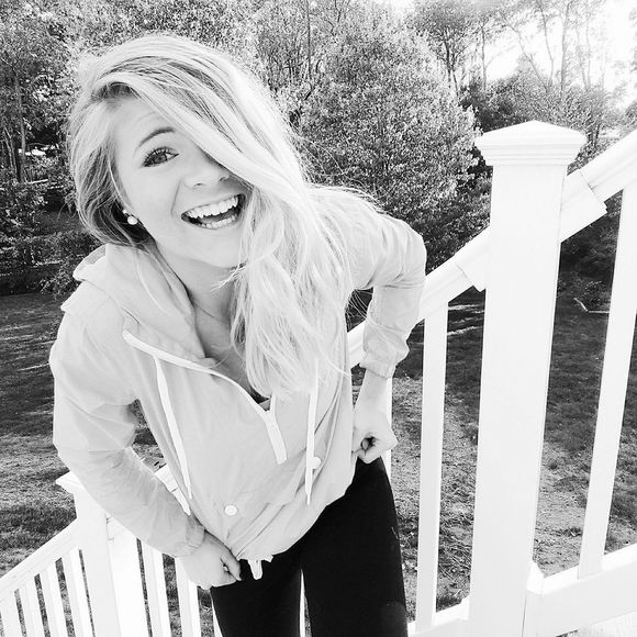 Meet your Posher, Lianna