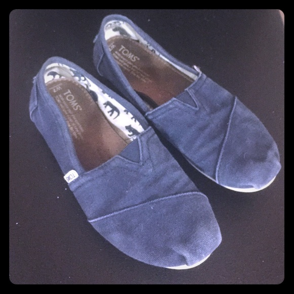 Toms shoes