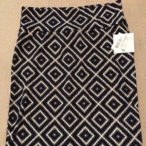 Lularoe Cassie skirt