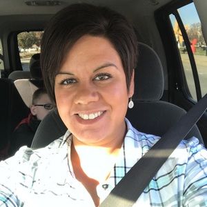 Meet your Posher, Candice