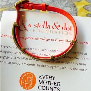 Stella and Dot Every Mother Counts Bracelet