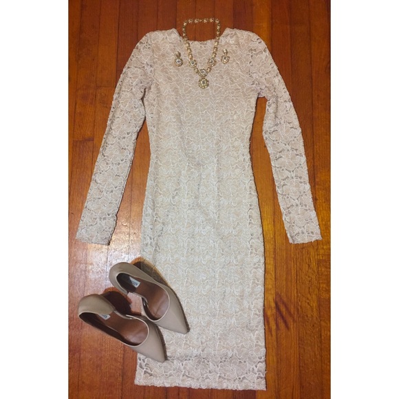 Ivory Lace Elegant Dress