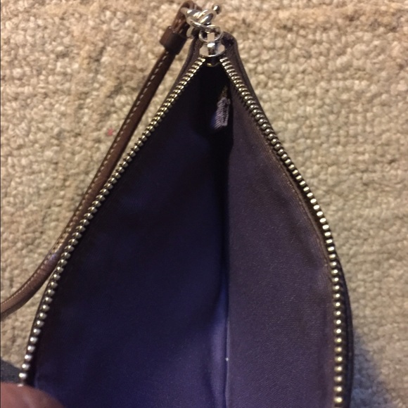 Coach Bags - SOLD! Vintage COACH Brown Leather Wristlet Coach Bags - SOLD! Vintage COACH Brown Leather Wristlet
