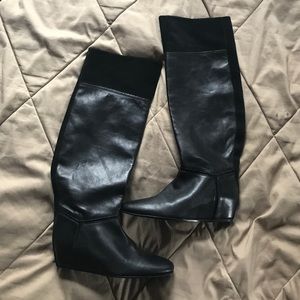 Lanvin Black grained leather boots. 💯 %authentic