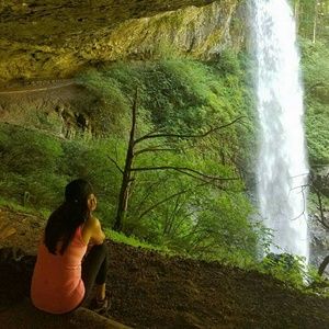 Meet your Posher, Cecilia