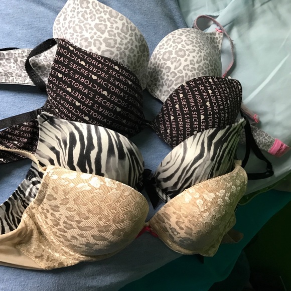 Arie and Victoria's Secret bra bundle of 4