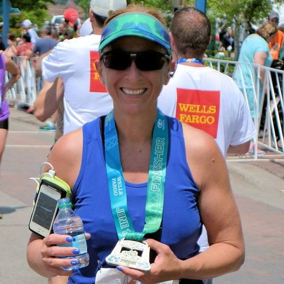 Meet your Posher, Lisa - Picture 1 of 1