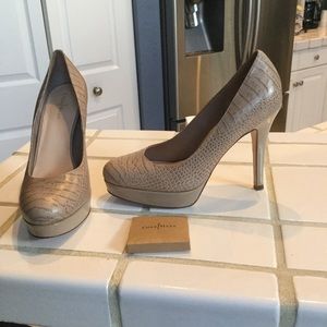 Cole Haan Nude/Cream Leather pumps size 8