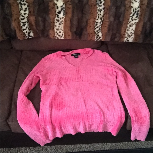 Sweater - Picture 1 of 1