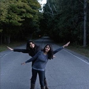 Meet your Posher, Varsha