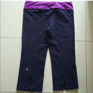 Lululemon Gather and Crow Crop