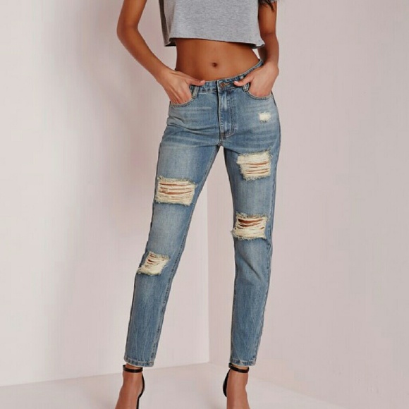 Missguided Riot Retro High Rise Ripped Mom Jeans - Picture 2 of 4