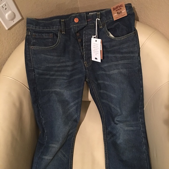 32x32 Bellfield taper jeans
