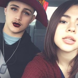 Meet your Posher, Mistica