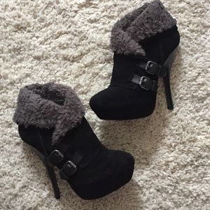 H by Halston black Booties