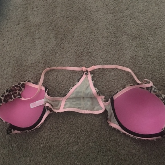 Front close push up bra - Picture 3 of 3