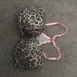Front close push up bra