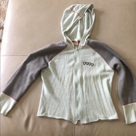 NEW MARKDOWN!! Sweater/sweatshirt hoodie.