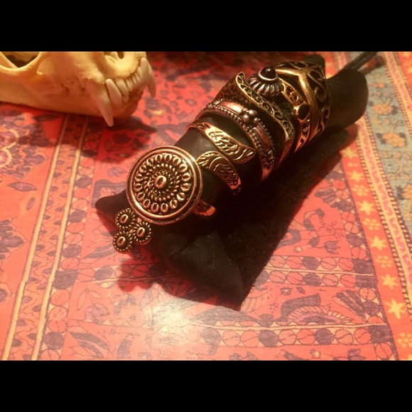 7pc Free People Ring Set - Picture 2 of 4