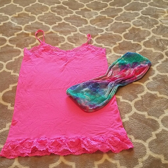 Never worn tank Sz M and PINK size L bandeau bundl