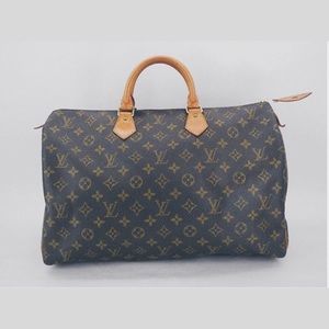 SOLD! 🎀 Louis Vuitton Speedy 40 Monogram Canvas