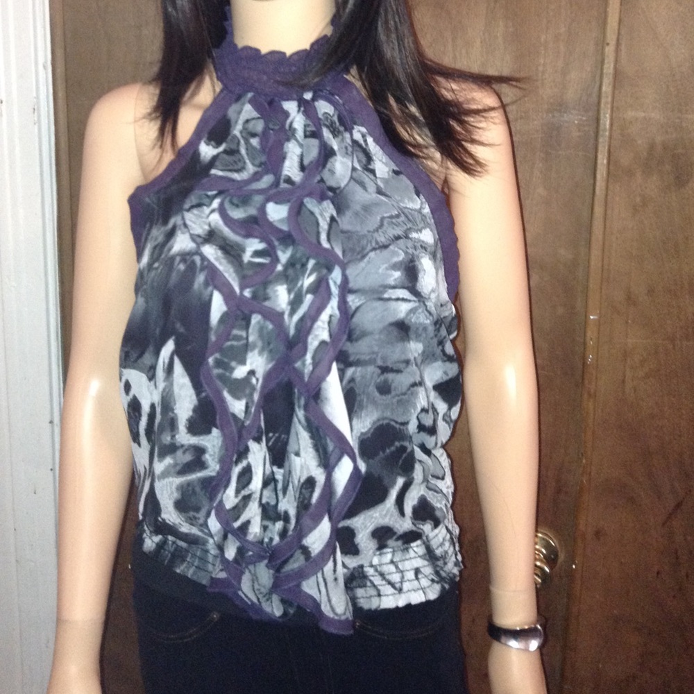 Grass Collection Ruffled Front Halter Top - Picture 2 of 8