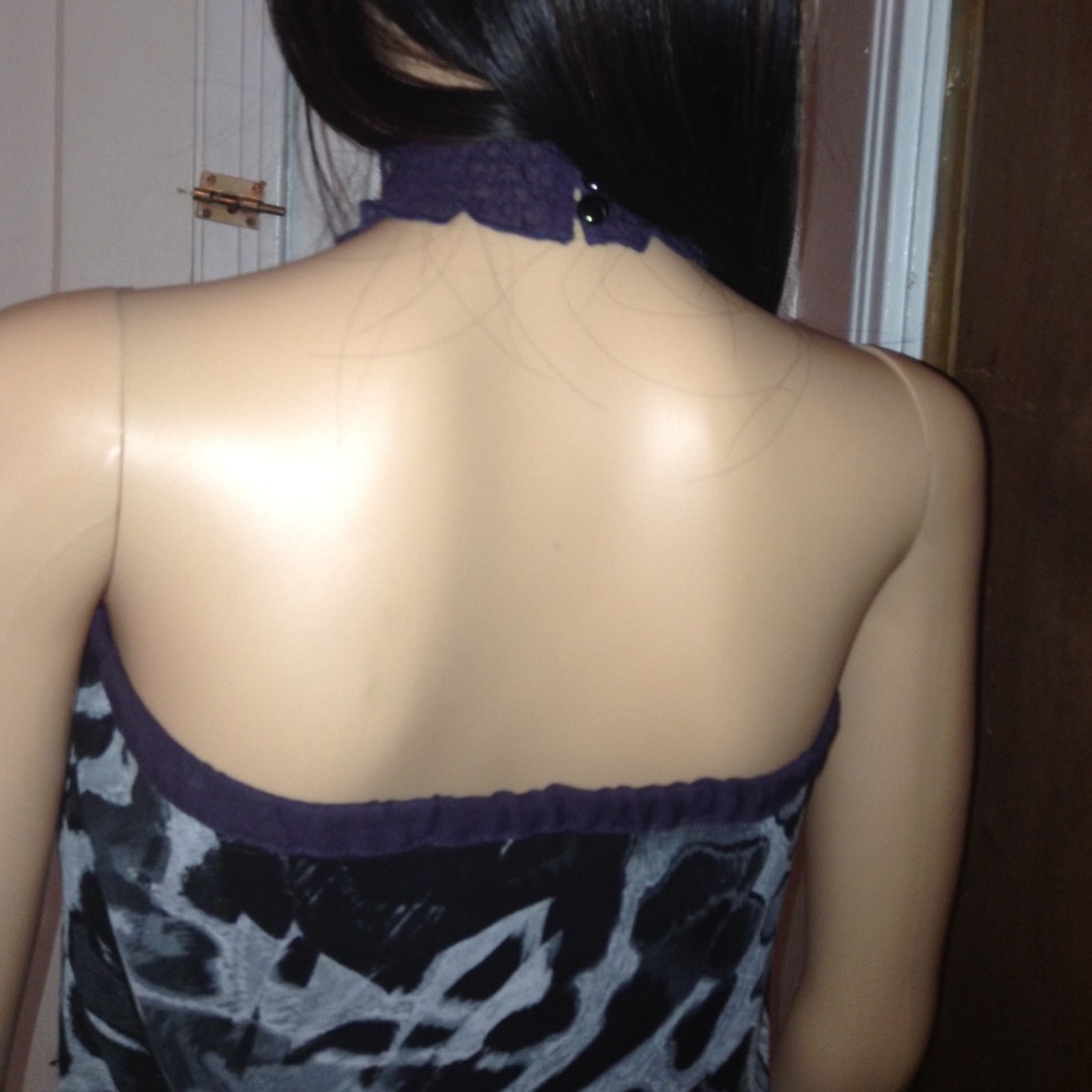 Grass Collection Ruffled Front Halter Top - Picture 6 of 8