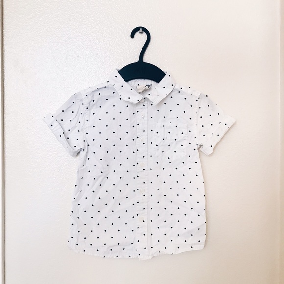 Short sleeve diamond button up. //