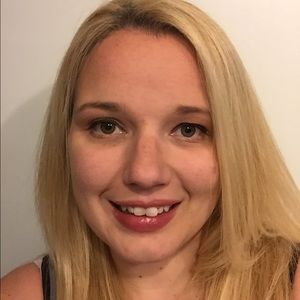 Meet your Posher, Kara