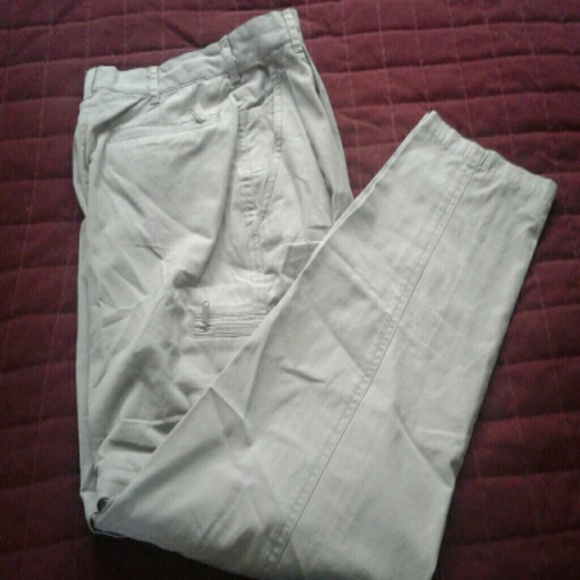 Woman's pants