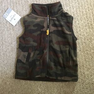 Carter's Camo fleece vest - 12 months. NWT