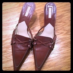 Camel sling back pumps