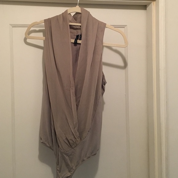 Chiffon sleeveless bodysuit