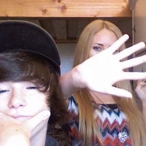 Meet your Posher, Cameron