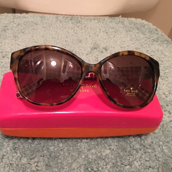 kate spade Accessories - Kate Spade Kiersten polarized sunglasses-Sale