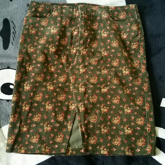 Fall skirt
