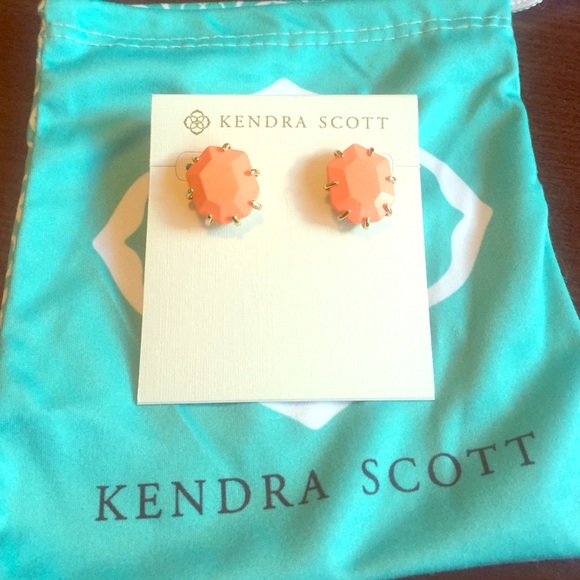 Kendra Scott Morgan Studs
