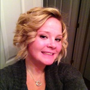 Meet your Posher, Robyn