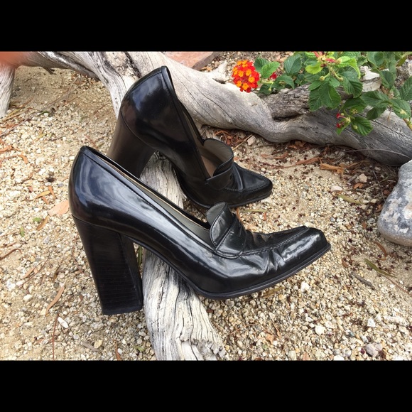 Classic Black Leather Prada Pumps