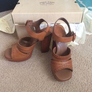 Kork-ease payton leather sandal size 8 brown
