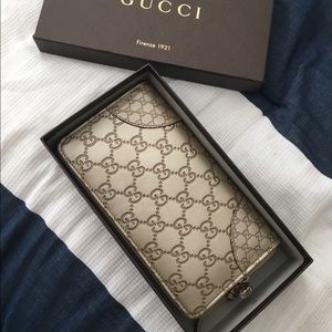 Gucci wallet