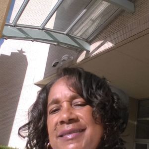 Meet your Posher, Debra