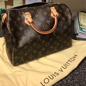Like new Louis Vuitton Speedy 30