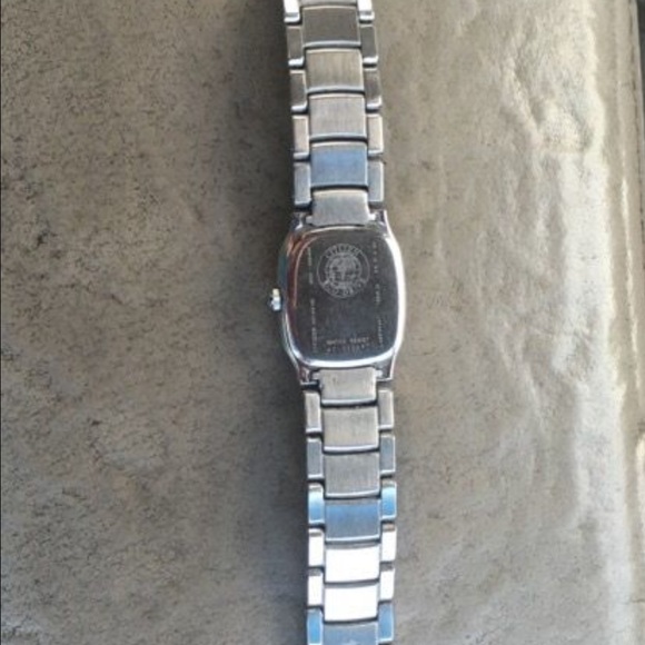 Watch - Picture 3 of 4